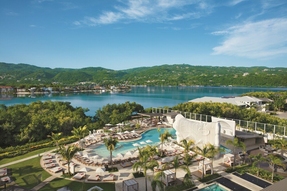 Breathless Montego Bay adults-only all-inclusive resort in Jamaica, photo 2 of 8