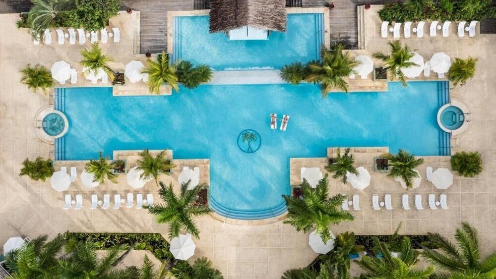Couples Negril couples-only all-inclusive beachfront resort in Jamaica, photo 7 of 8