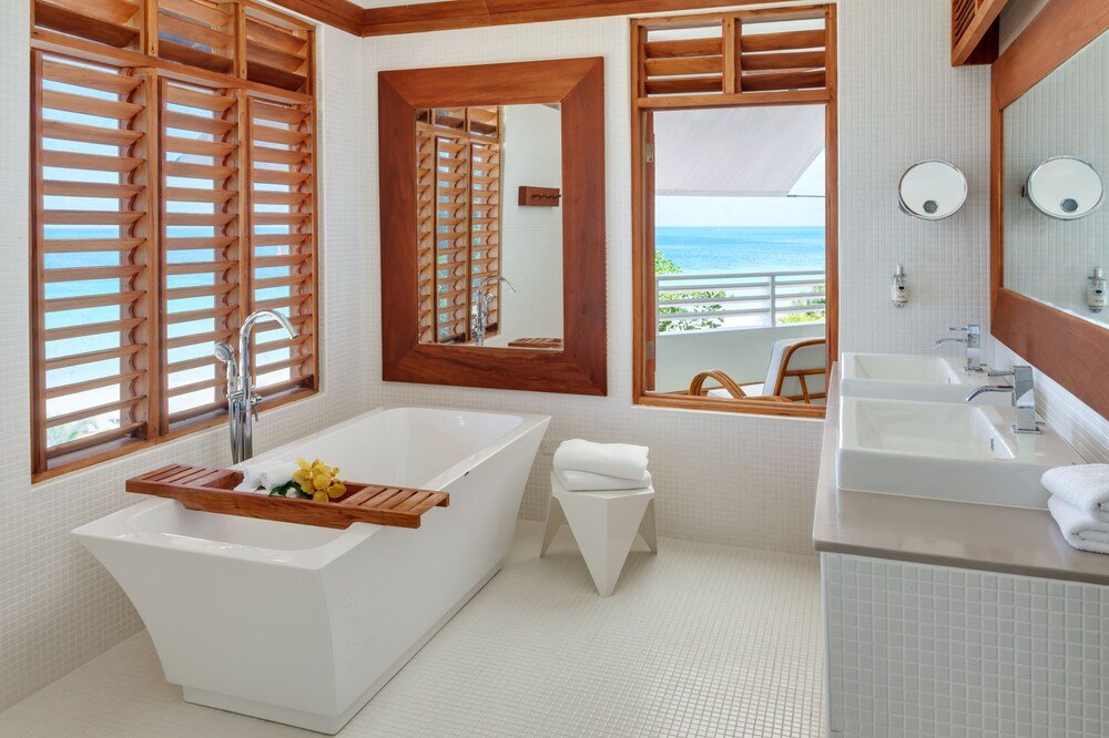 Couples Swept Away couples-only all-inclusive resort in Negril, Jamaica, photo 5 of 8