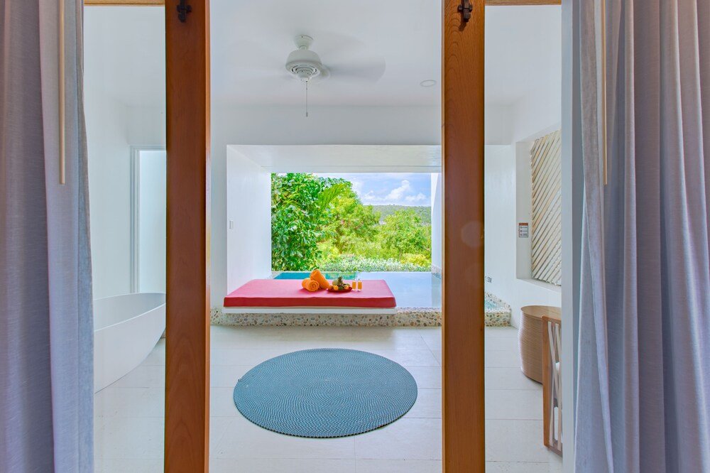 Escape at Nonsuch Bay adults-only all-inclusive resort with plunge pools in Antigua, photo 8 of 8