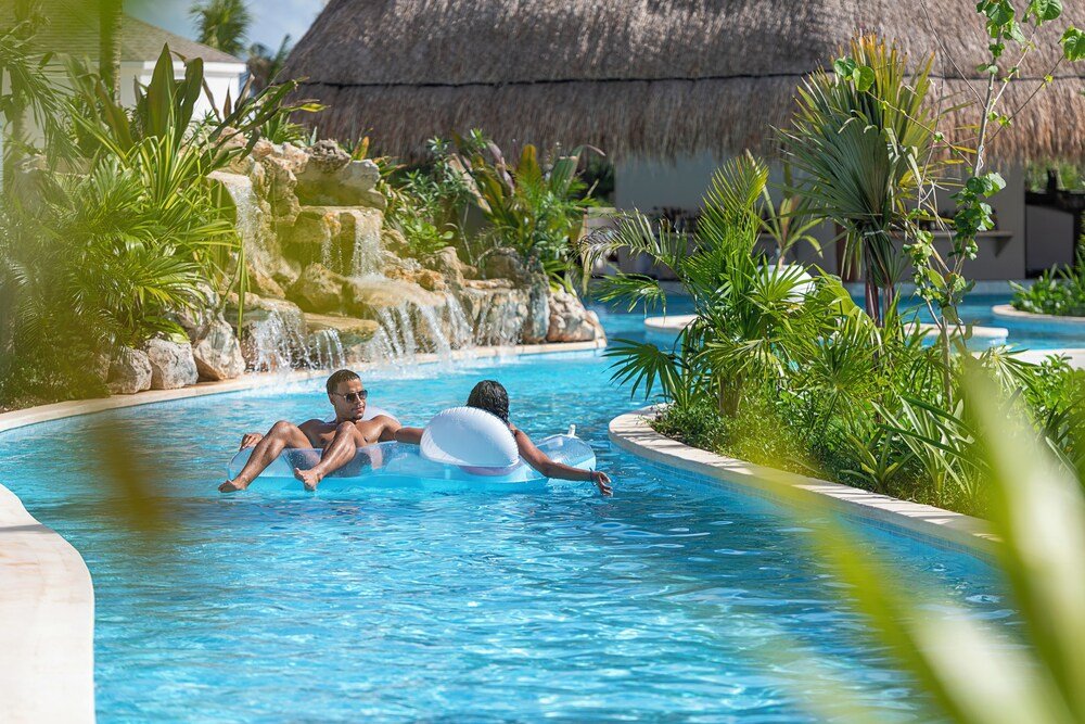 Ocean Allure Costa Mujeres, resort todo incluido solo adultos, foto 2 de 8