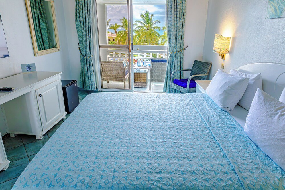 Ocean Point Beach Resort & Spa adults-only resort at Hodges Bay, Antigua, photo 5 of 8