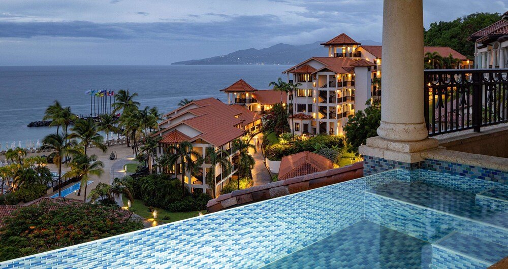 Sandals Grenada adults-only all-inclusive resort on Pink Gin Beach, photo 8 of 8