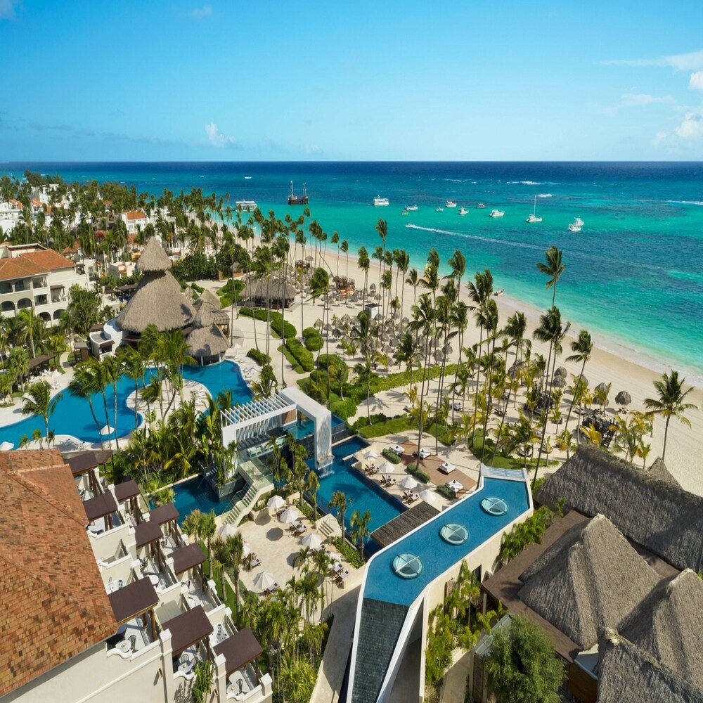 Secrets Royal Beach Punta Cana adults-only all-inclusive resort in Bávaro, photo 1 of 8