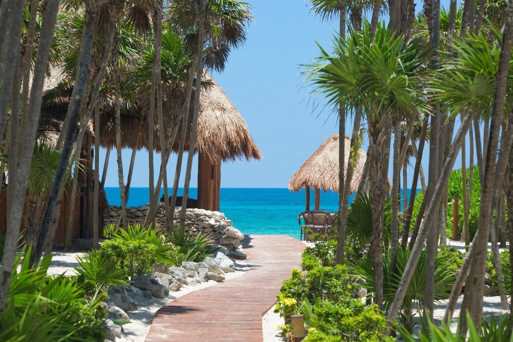 Valentin Imperial Riviera Maya adults-only all-inclusive resort, México, photo 3 of 8